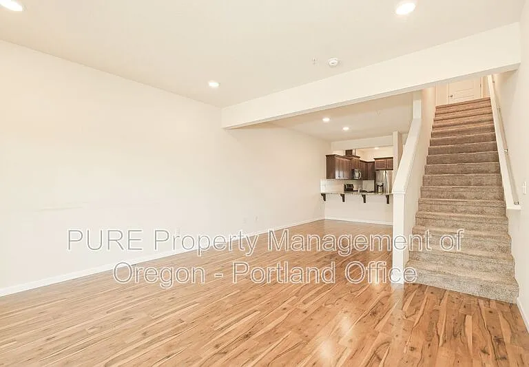 6714 NW 158th Ave — Photo 50