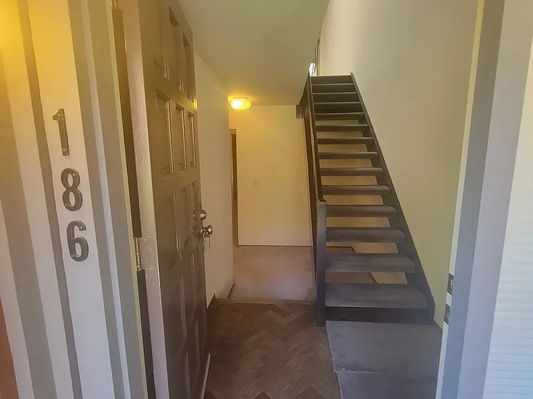 186 Central Ave — Photo 3