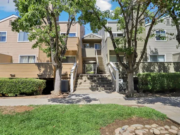 1019 Dornajo Way APT 224, Sacramento, CA 95825