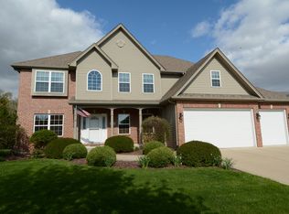 528 Redhorse Ln, Yorkville, IL 60560