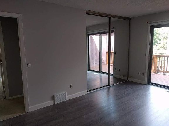 4th image of 6773 Shingle Creek Dr N