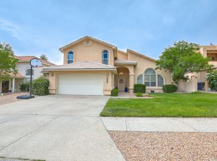 5509 Camino Arbustos NE, Albuquerque, NM 87111