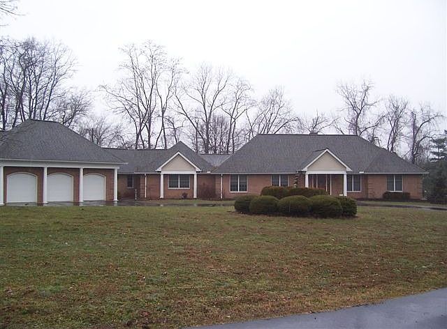 1st image of 50 Courtland Dr