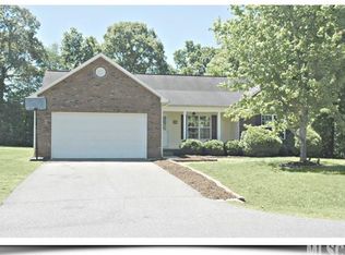 4955 Gateway Dr, Claremont, NC 28610