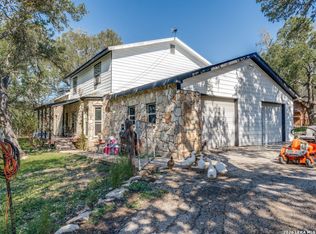 1705 Rolling Hills Rd, Blanco, TX 78606