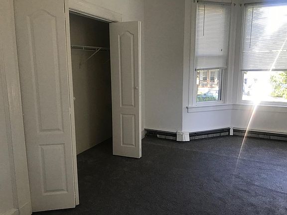 3rd image of 110 N Fullerton Ave #1