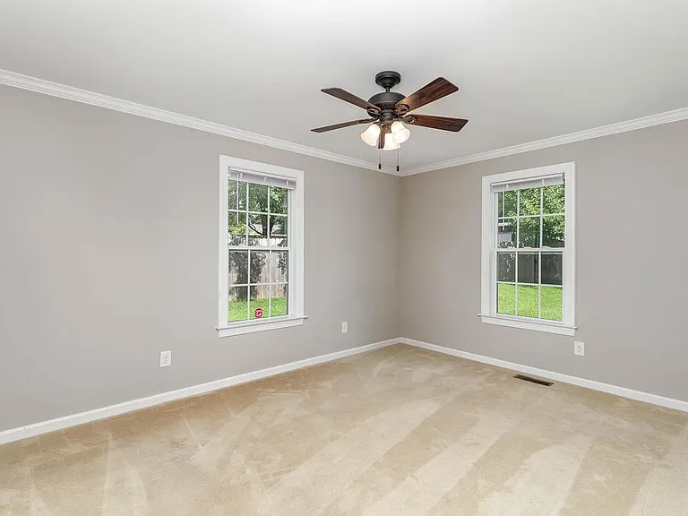 605 Brighton Rd — Photo 19