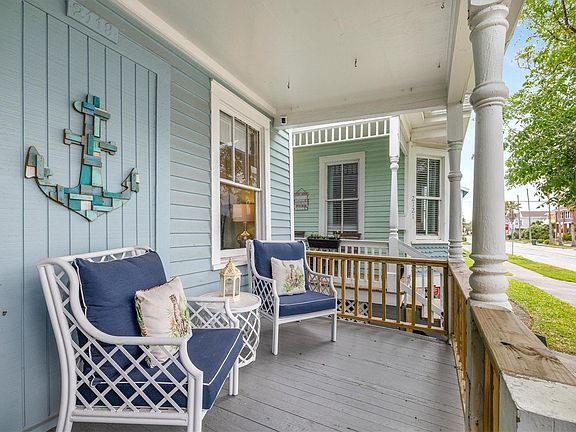 3rd image of 2119 Avenue P