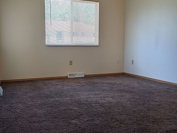 3rd image of 1813 N 11th Ave Unit 5