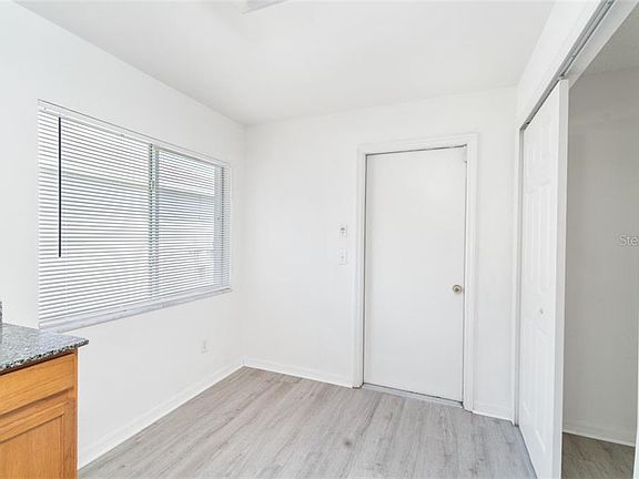 4th image of 11811 Brenford Crest Dr