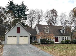 32 Oak Ct, Vernon, VT 05354