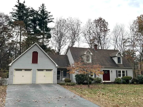 32 Oak Court, Vernon, VT 05354