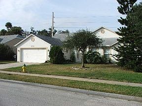 4th image of 324 Aleatha Dr
