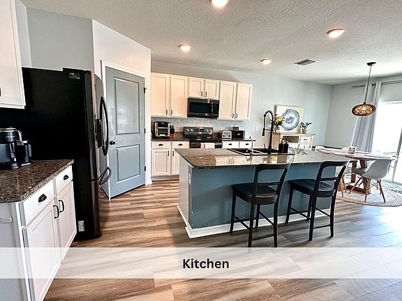 5th image of 12025 Myrtle Rock Dr
