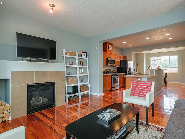 360 NW 116th Ave — Photo 7