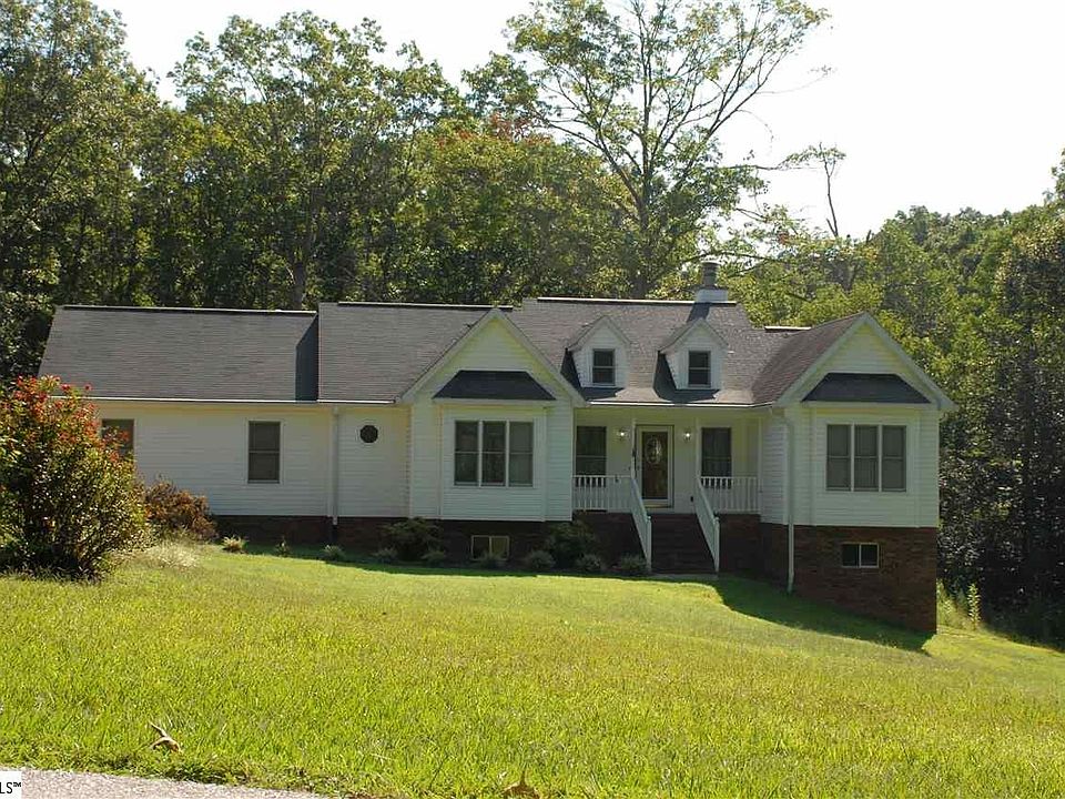 1st image of 105 Oak Crest Ct
