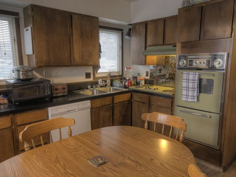 3630 Dore Ln — Photo 3