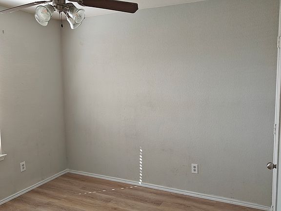 5th image of 2300 Aldergate Dr
