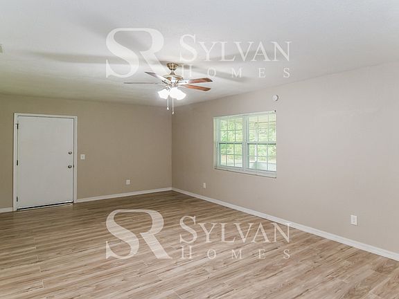 4th image of 2334 Firestone Rd