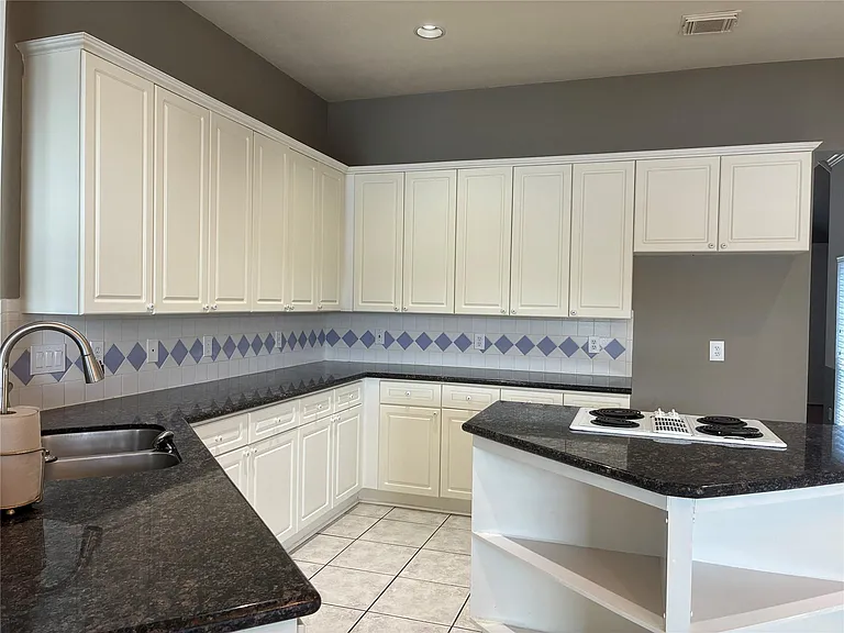 2203 Summer Bay Ct — Photo 26