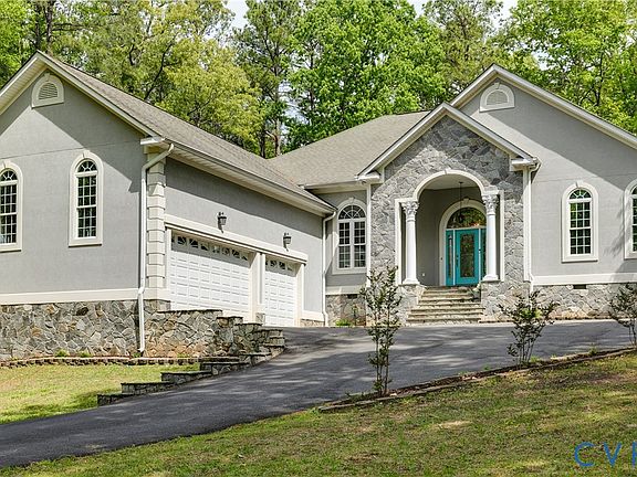 4th image of 2022 Valley Springs Ct