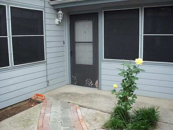 3rd image of 427 Lake Highland Dr