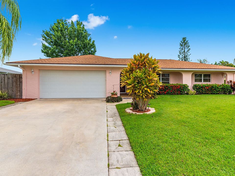 1st image of 459 SE Sunnydale Ln