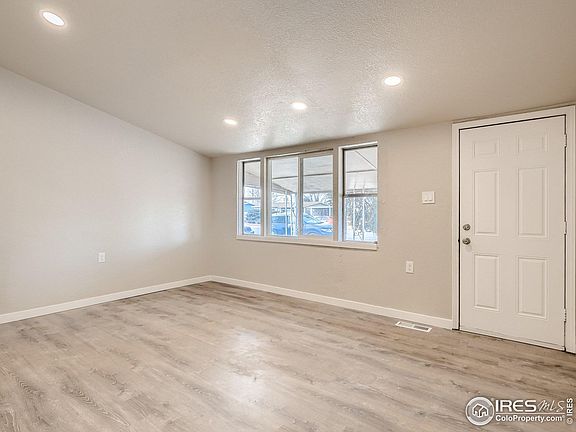 4th image of 113 S 3rd St