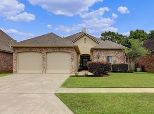 102 Durham Dr, Lafayette, LA 70508