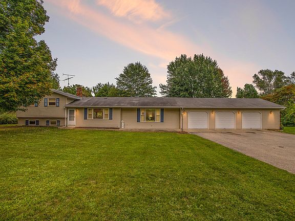 4th image of 32869 County Road 673