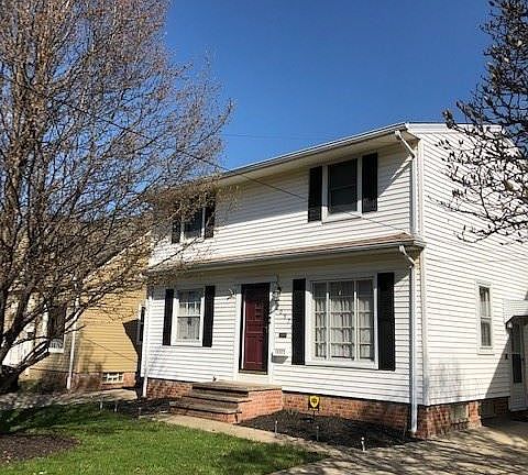 4th image of 20971 N Vine Ave