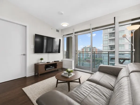 111 E 1st Ave #1107, Vancouver, BC V6A 0E9
