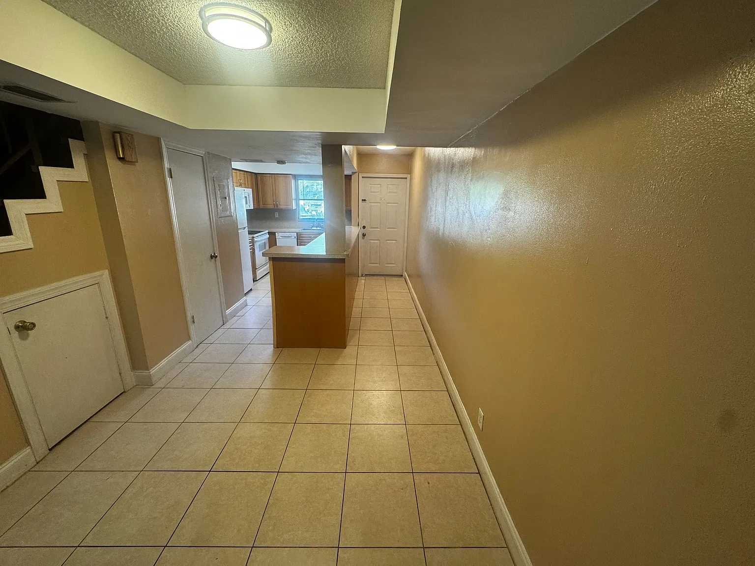 6111 Sw 42nd Ct (Bubaher Llc) - 1 — Photo 2