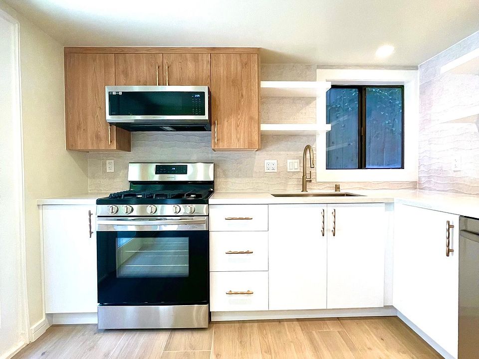 1st image of 138 Hermann St APT 5