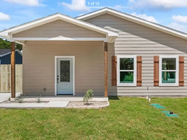 928 Colorado River Dr, Granbury, TX 76048