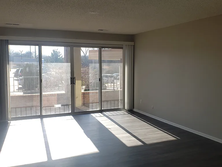 1521 NE Parvin Rd #304 — Photo 14