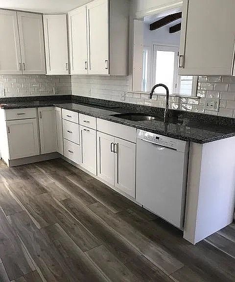 1st image of 329 Summer St #1