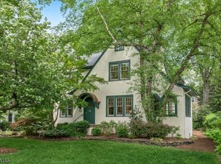 315 Pearsall Ave, Ridgewood, NJ 07450