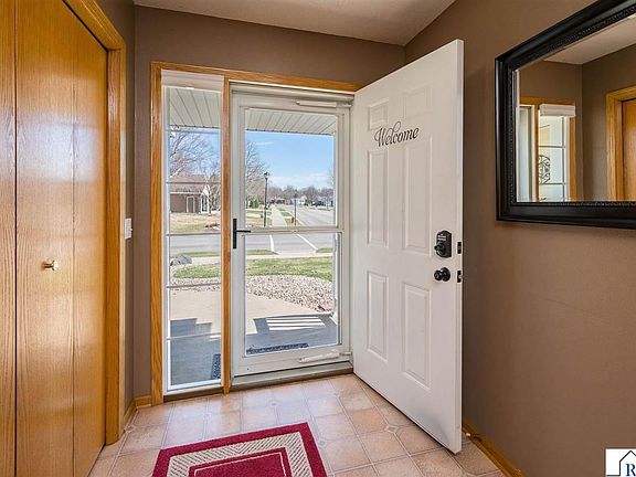 5th image of 2209 Aspen Ln