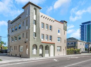 409 8th St N APT 4, Saint Petersburg, FL 33701