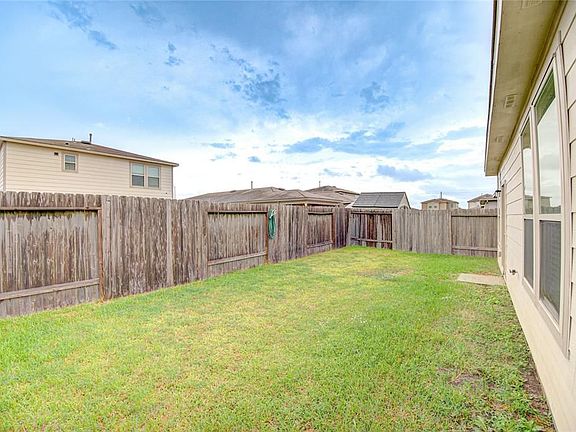 5th image of 2715 Skyview Long Dr