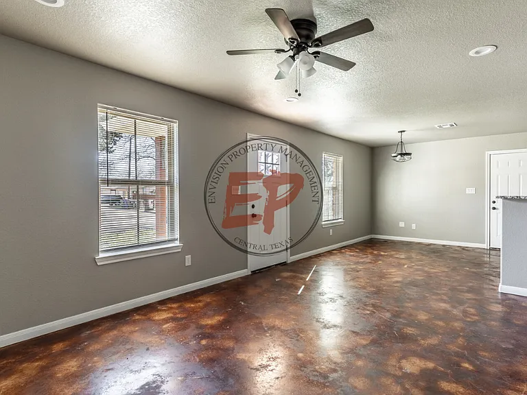 3200 N 17th St #2 — Photo 2