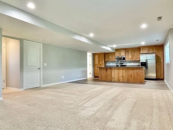 4th image of 1403 Northridge Dr