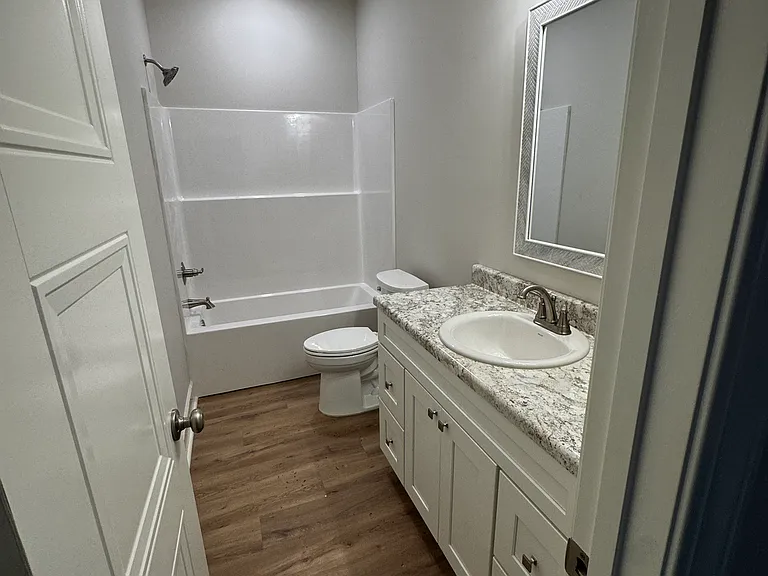 1450 Lee Stokes Rd — Photo 7
