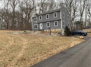 6 Beaver Dam Trl, Old Saybrook, CT 06475