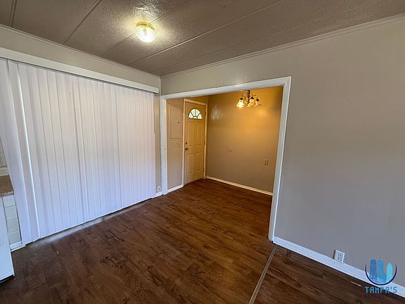 5th image of 1619 Sunny St