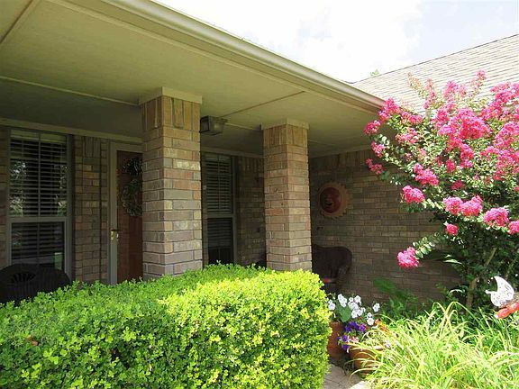 5th image of 7 NW Heatherstone Cir