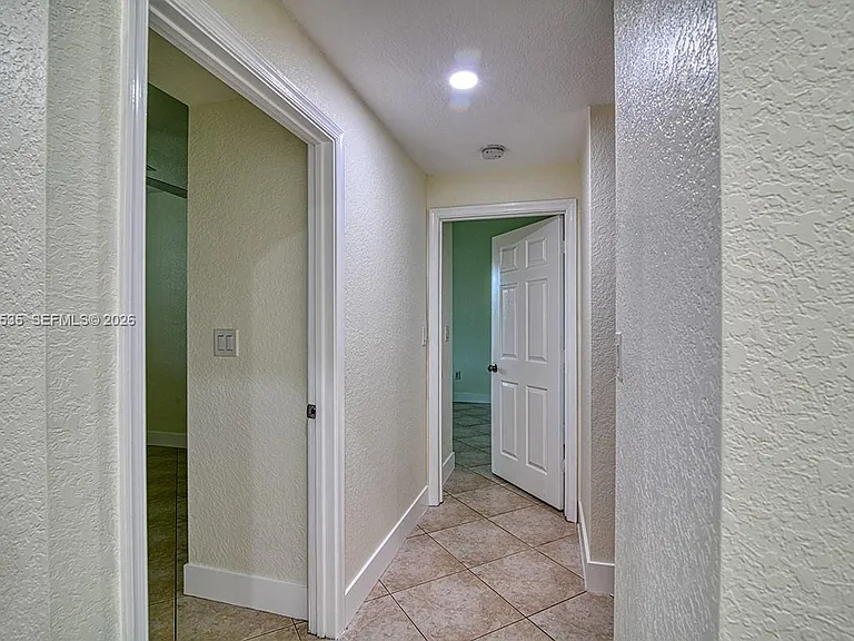18743 SW 27th St #18743 — Photo 10