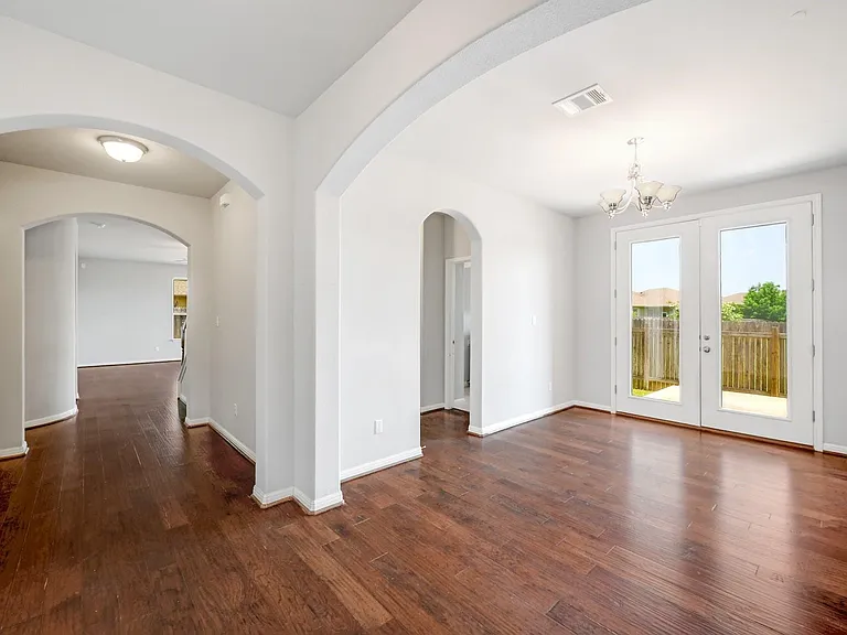 176 Flannery Ln — Photo 1