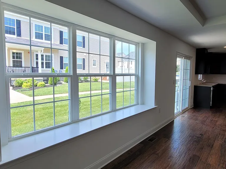 1304 Lexington Mews #1304 — Photo 11